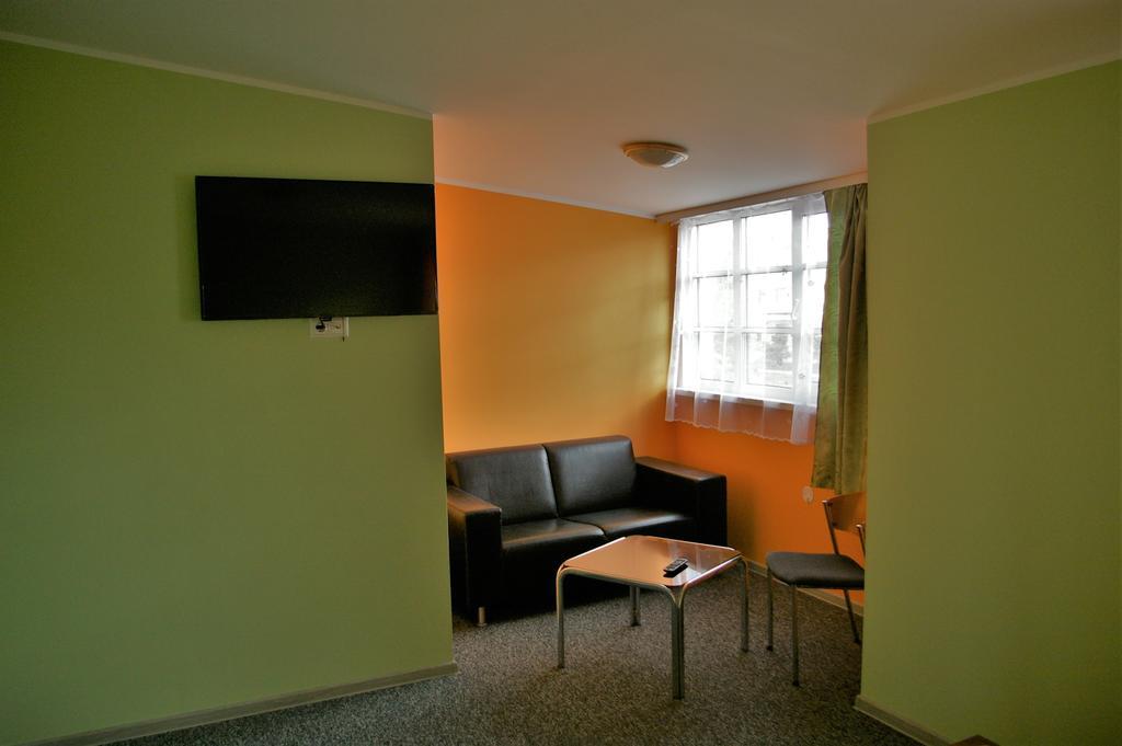 Kagu Hostel Выру Экстерьер фото