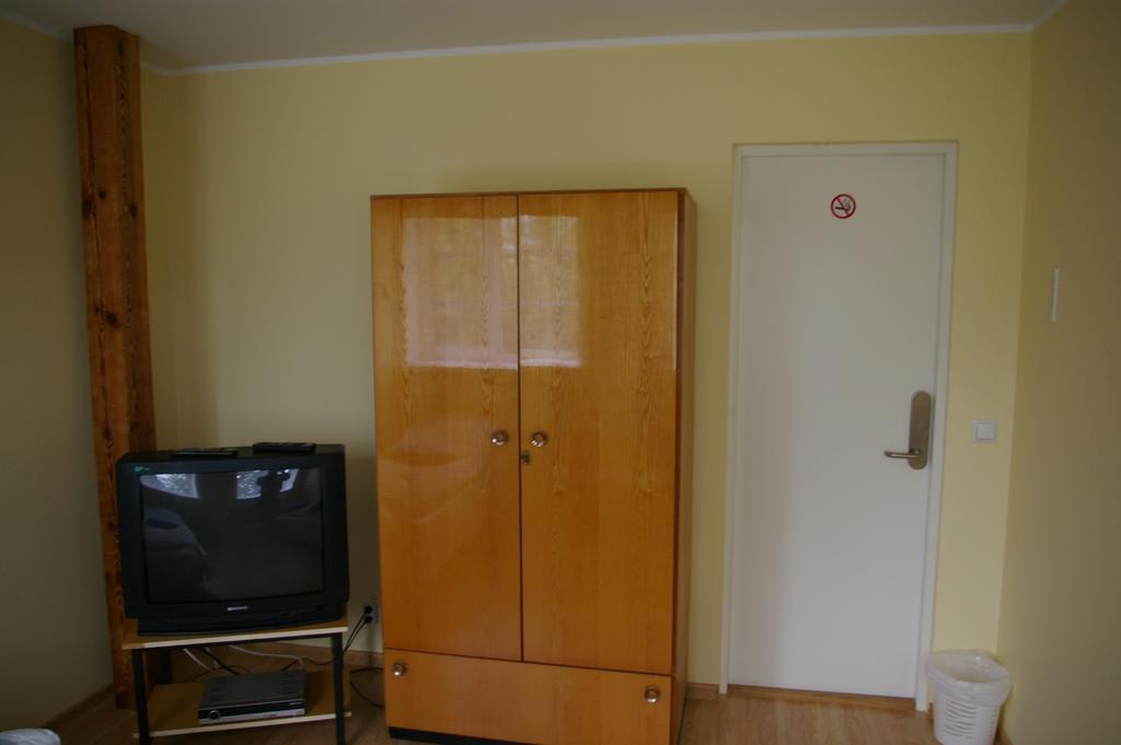 Kagu Hostel Выру Экстерьер фото